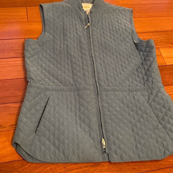 Talbots Jackets & Blazers - Talbots Women’s Quilted vest , full zipper